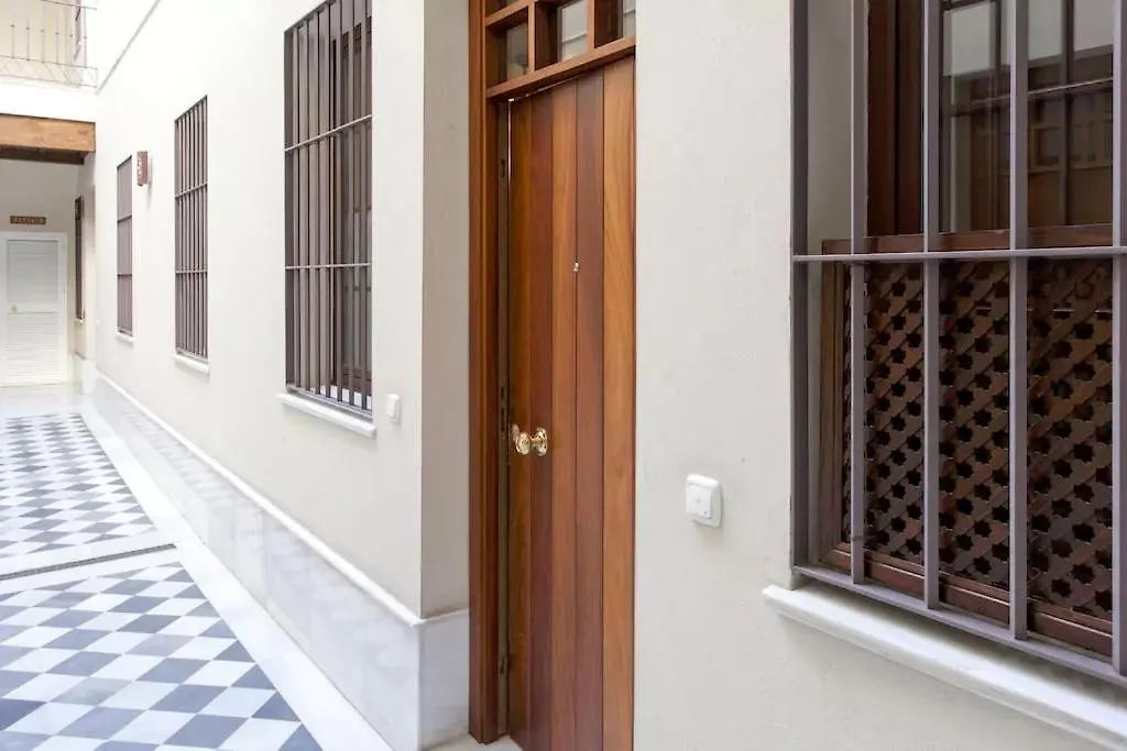 Al Ameda Duplex Sevilla 0*, Seville Spain