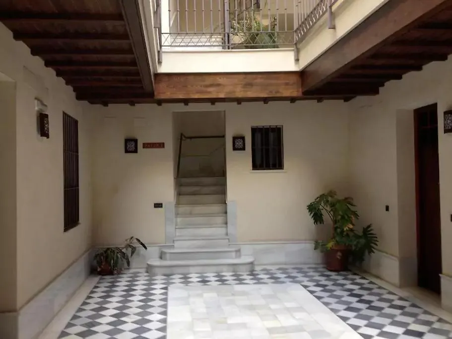 Al Ameda Duplex Sevilla Siviglia